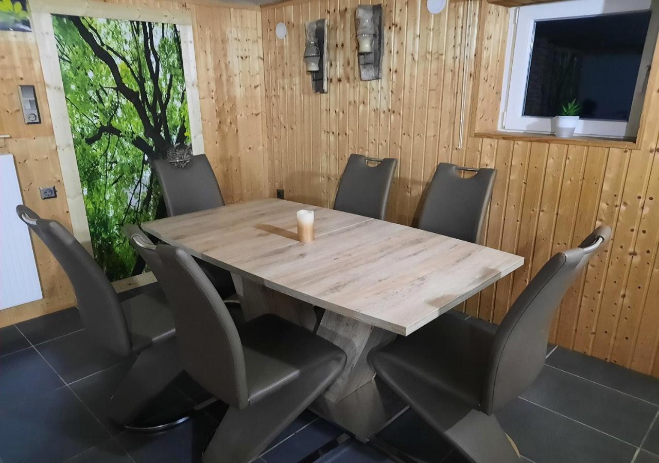 Exklusive Naturoase Direkt Am Ars Natura Wanderweg Mit Panoramablick Auf Melsungen Esterno foto